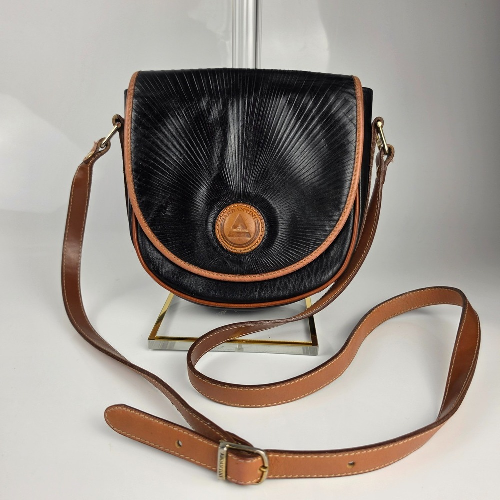 Vintage Andantini Moda Italiana Black Leather Brown Trim Crossbody Bag WONDERFUL
